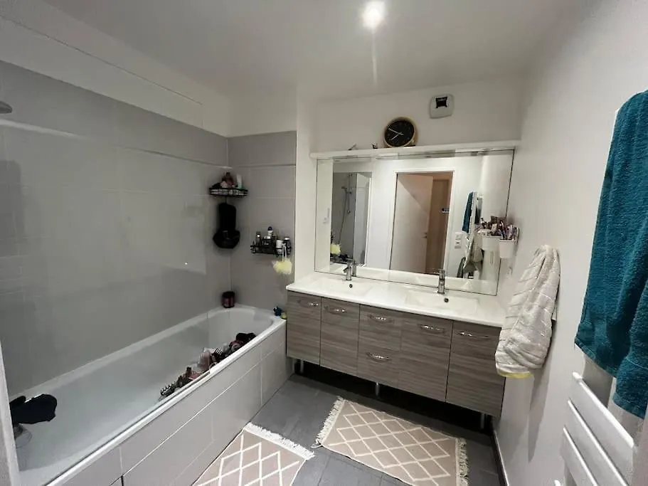 Apartment Appartement Cosy De 3 Pieces Bagneux